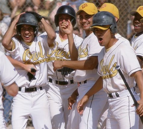 Still of Rick Gonzalez and Jay Hernandez in The Rookie (2002)