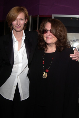 Lynn Hershman-Leeson and Tilda Swinton at event of Teknolust (2002)