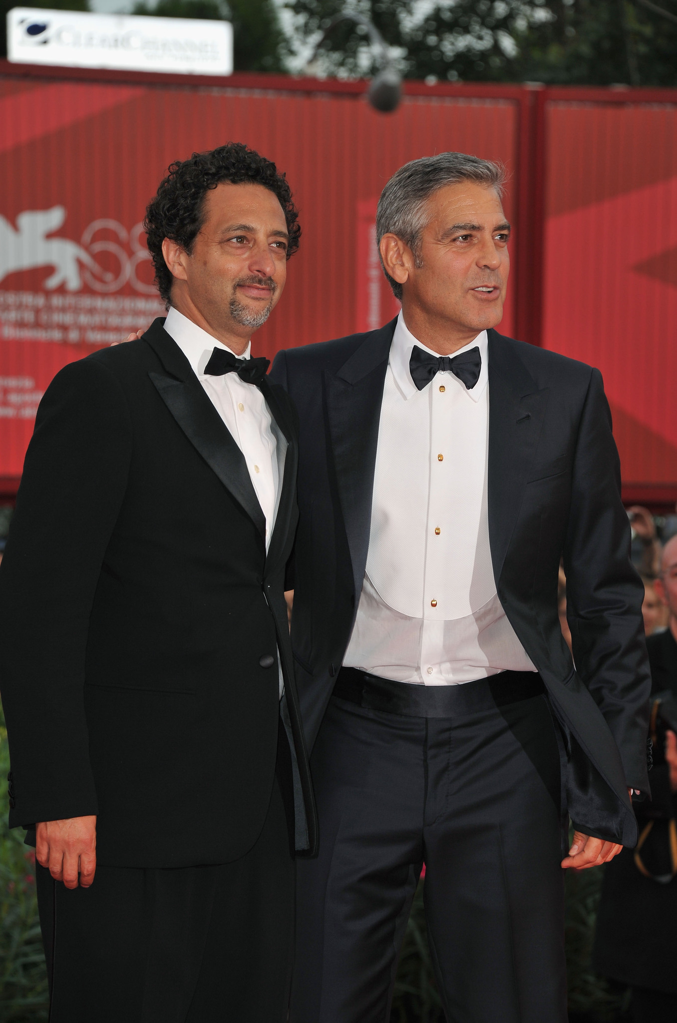 George Clooney and Grant Heslov at event of Purvini zaidimai (2011)