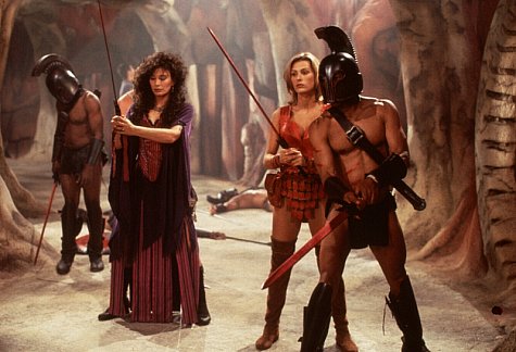 Still of Lesley-Anne Down and Sandra Hess in Beastmaster III: The Eye of Braxus (1996)