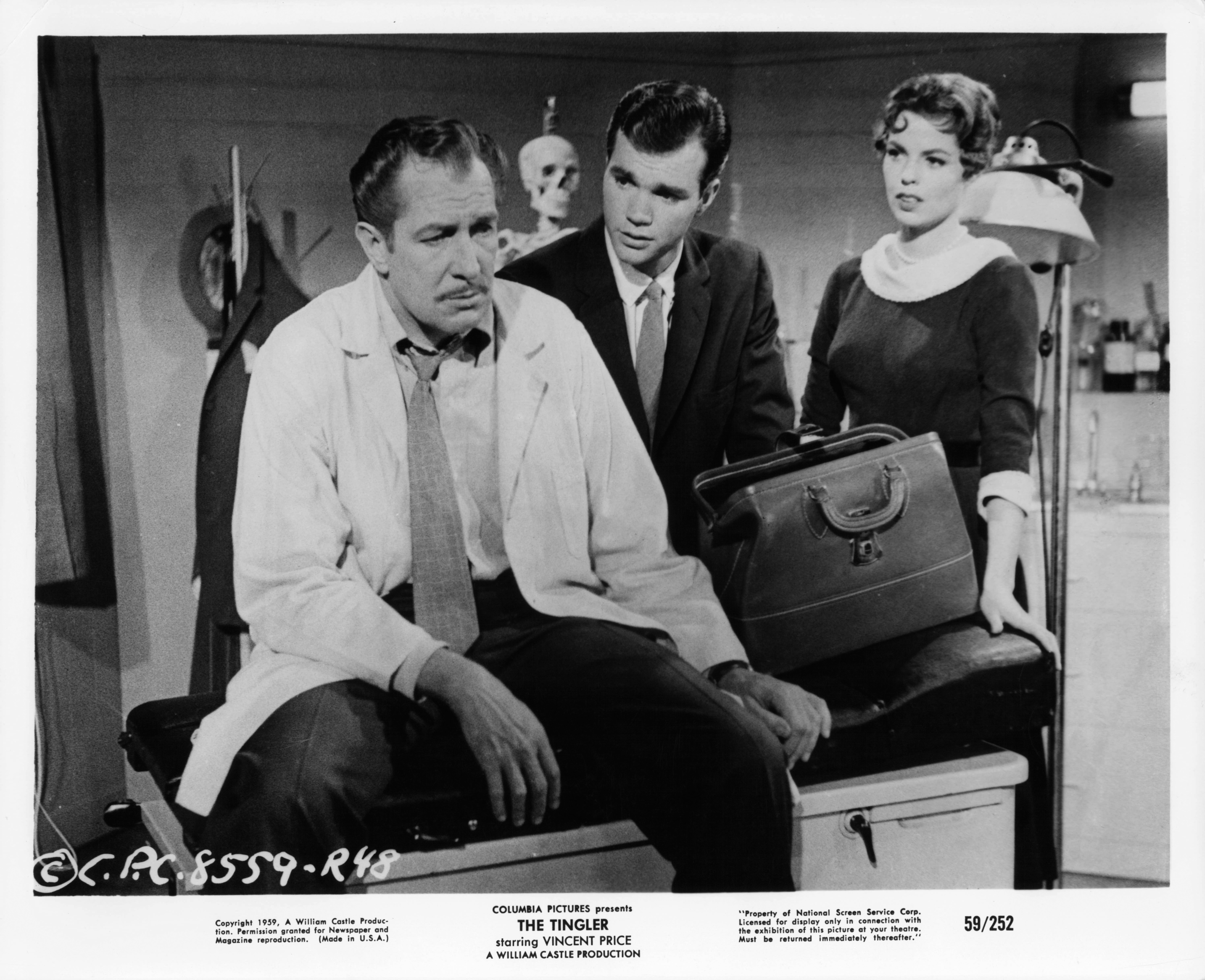 Still of Vincent Price, Darryl Hickman and Pamela Lincoln in The Tingler (1959)