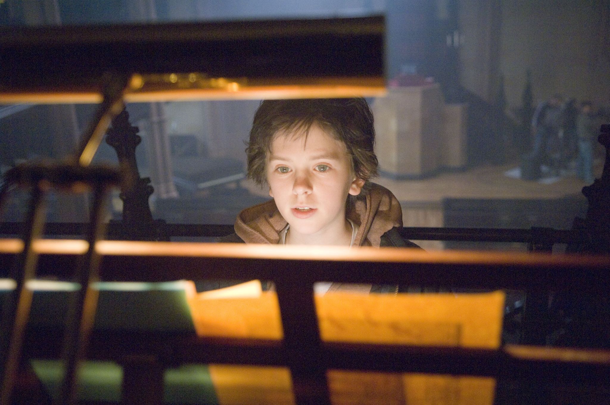 Still of Freddie Highmore in August Rush (2007)