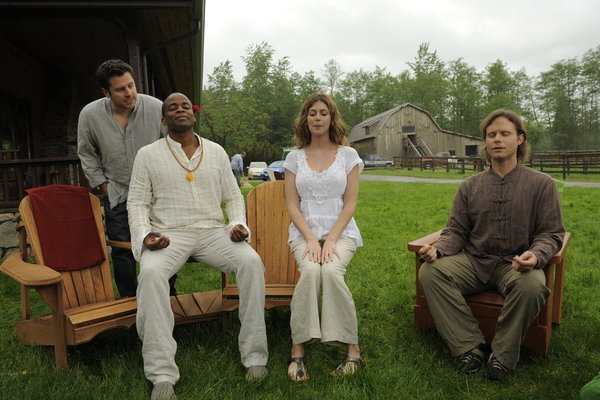 Still of Dulé Hill, James Roday and Diora Baird in Aiskiaregys (2006)