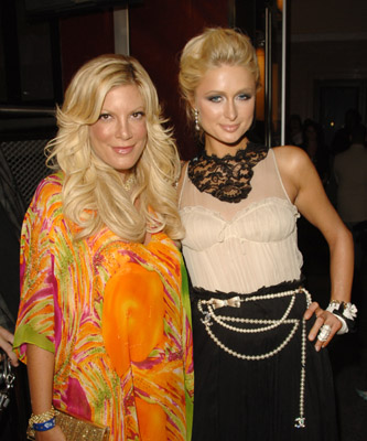 Tori Spelling and Paris Hilton at event of 2006 MuchMusic Video Awards (2006)