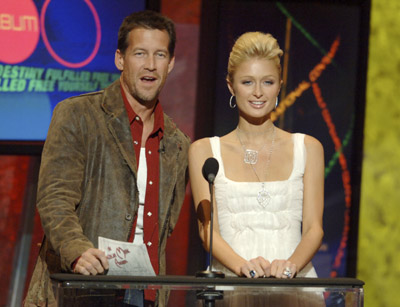 James Denton and Paris Hilton at event of 2005 American Music Awards (2005)