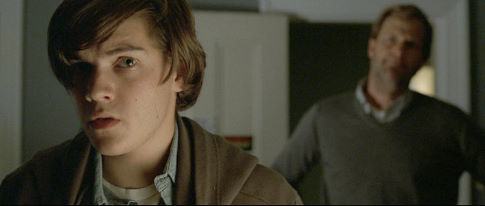 Still of Jeff Daniels and Emile Hirsch in Imaginary Heroes (2004)