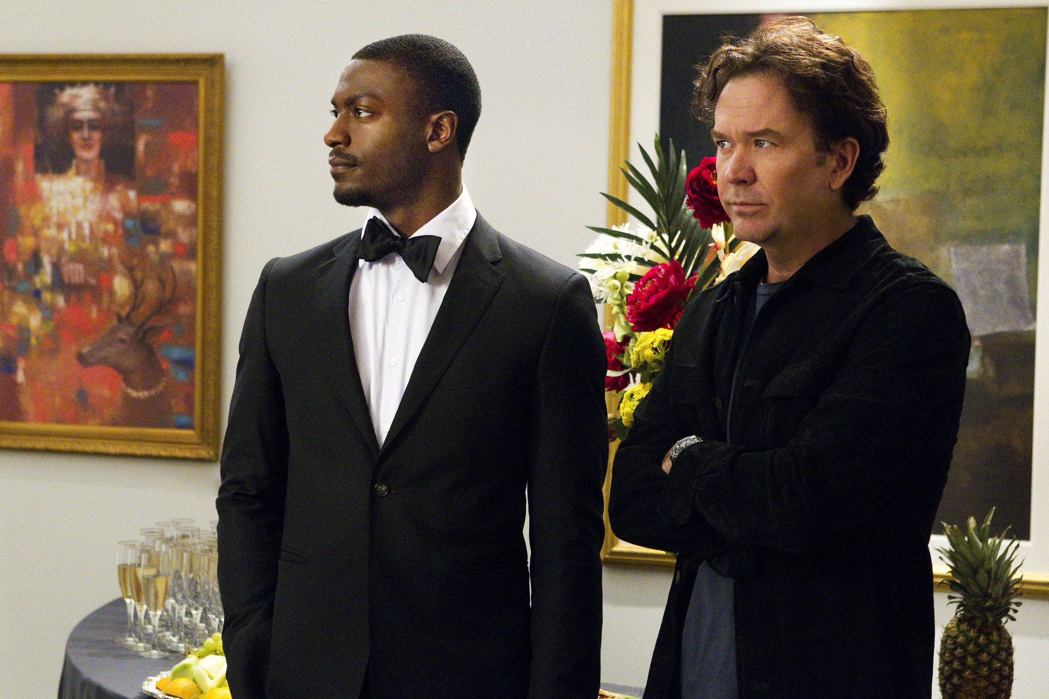 Still of Timothy Hutton and Aldis Hodge in Svieto lygintojai (2008)