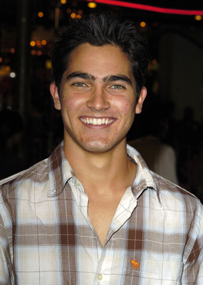Tyler Hoechlin at event of Surviving Christmas (2004)