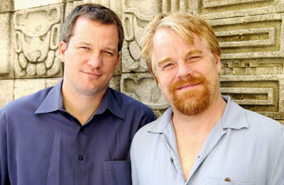 Philip Seymour Hoffman and Gordy Hoffman at event of Love Liza (2002)