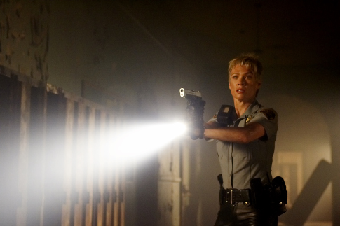 Still of Laurie Holden in Tylioji kalva (2006)