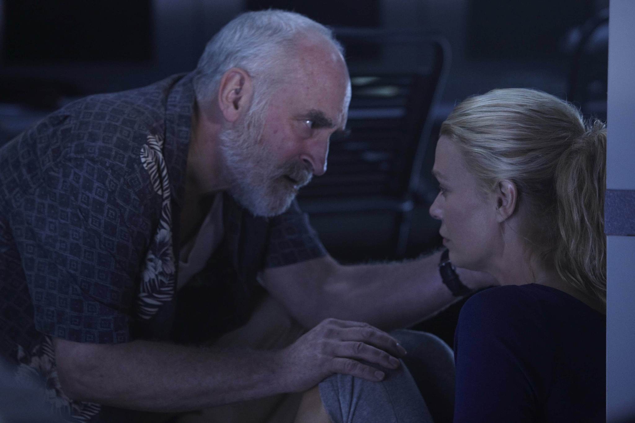 Still of Jeffrey DeMunn and Laurie Holden in Vaiksciojantys negyveliai (2010)