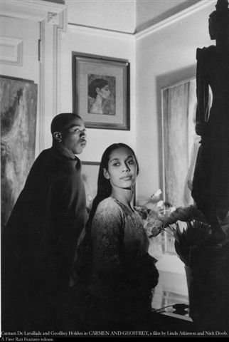 Still of Carmen De Lavallade and Geoffrey Holder in Carmen and Geoffrey (2005)