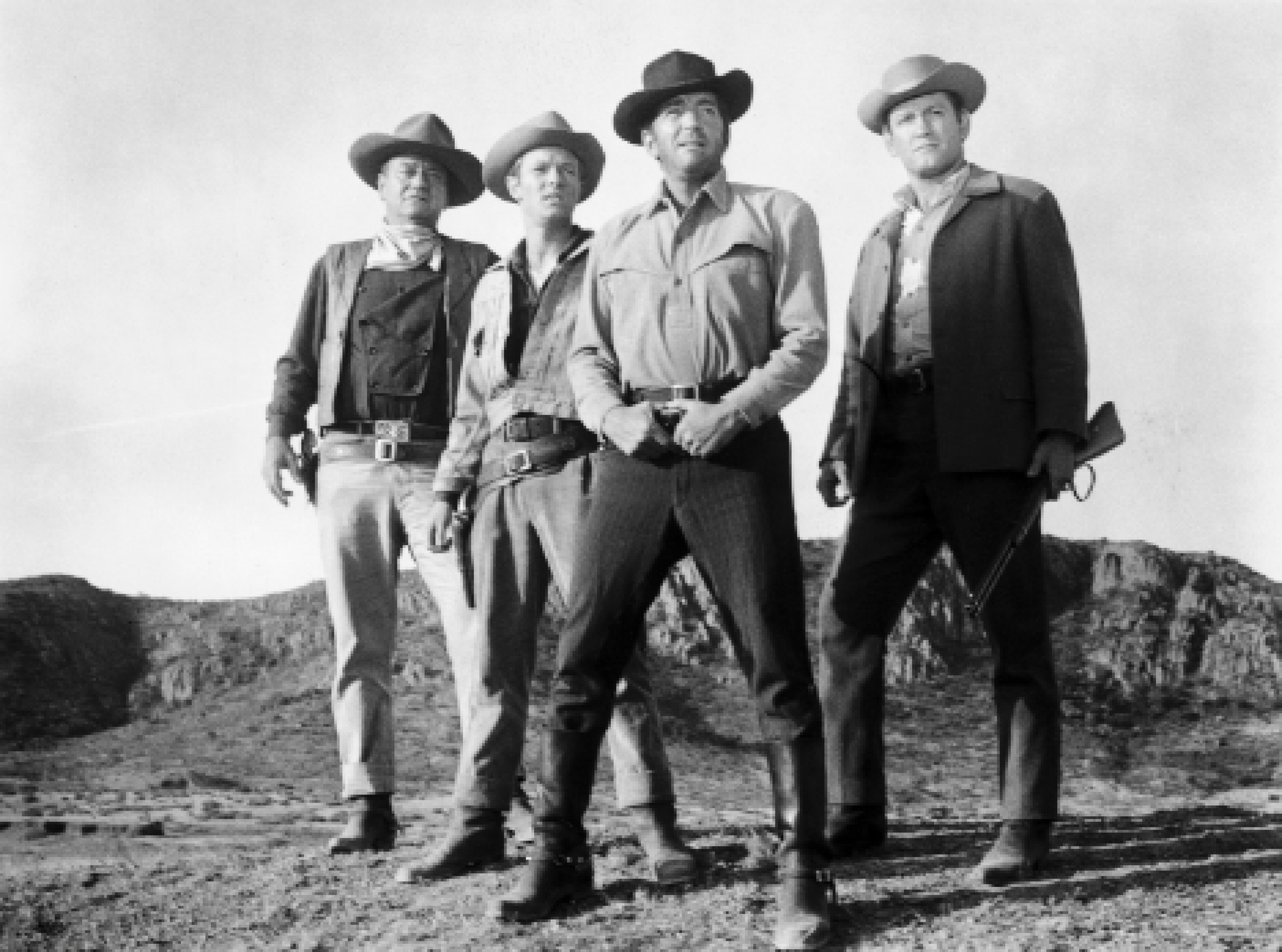 Still of John Wayne, Dean Martin, Michael Anderson Jr. and Earl Holliman in The Sons of Katie Elder (1965)