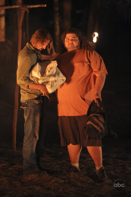 Still of Jorge Garcia and Josh Holloway in Dinge (2004)
