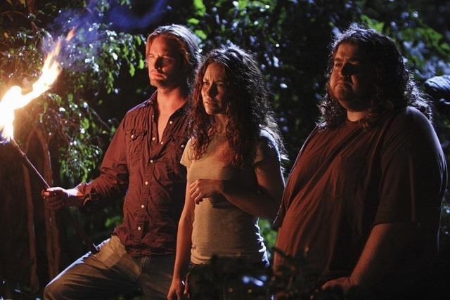 Still of Jorge Garcia, Josh Holloway and Evangeline Lilly in Dinge (2004)