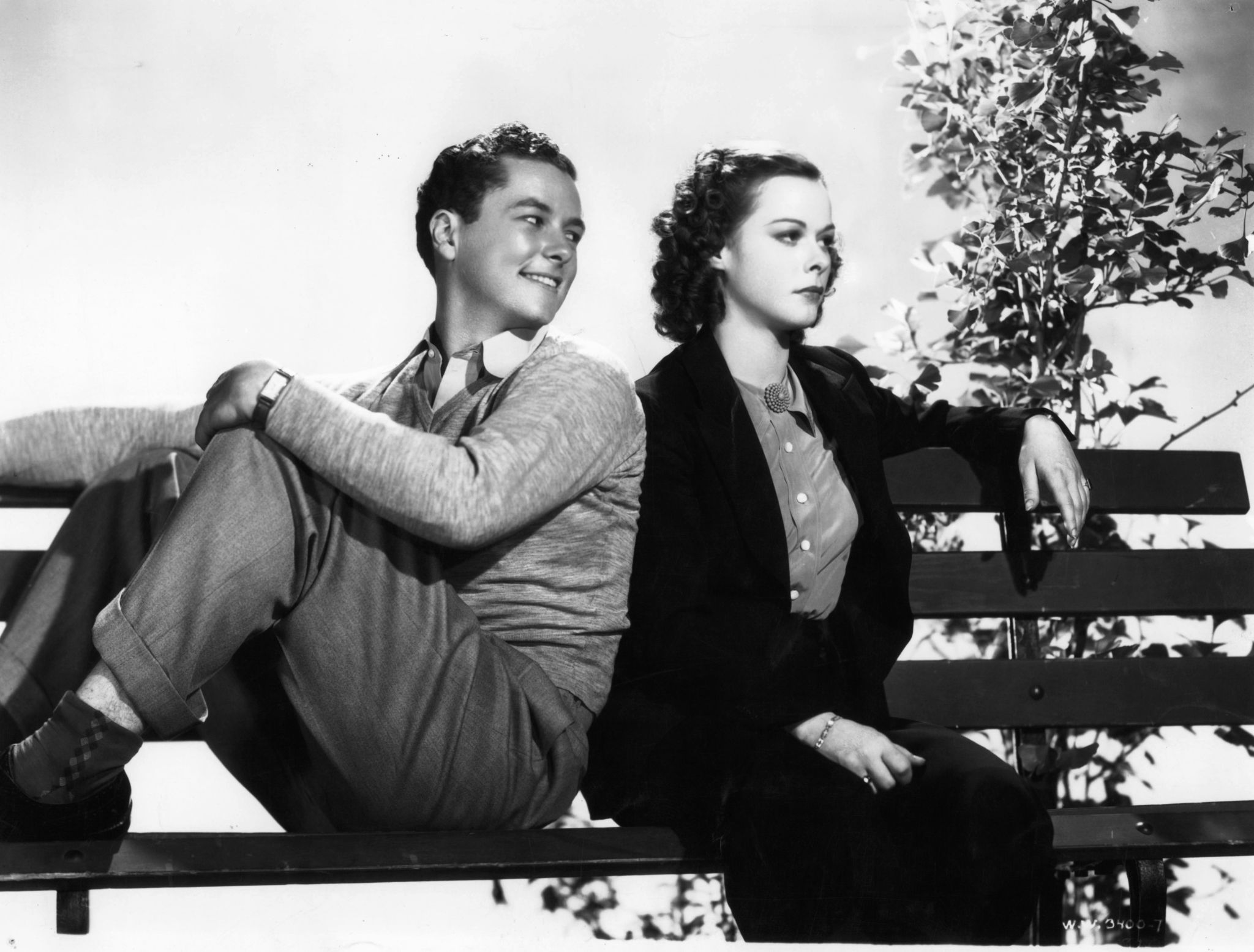 Still of Tim Holt and Louise Platt in I Met My Love Again (1938)