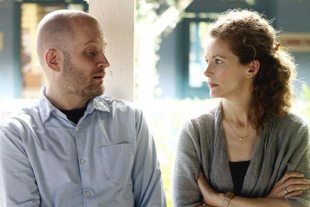 Still of Leslie Hope and Todd Louiso in Off the Map (2011)