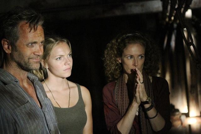 Still of Leslie Hope, Lee Tergesen and Eloise Mumford in The River (2012)