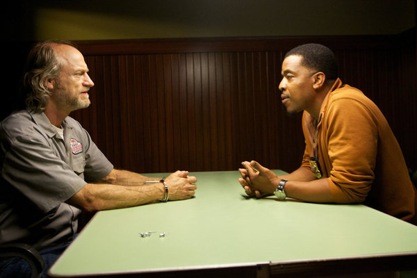 Still of Russell Hornsby and Russell Hodgkinson in Grimm (2011)