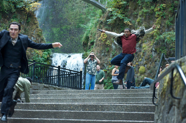 Still of Patrick Fischler and Russell Hornsby in Grimm (2011)