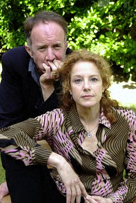 Debra Winger and Arliss Howard at event of Big Bad Love (2001)