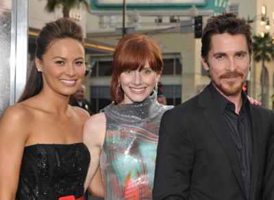 Christian Bale, Bryce Dallas Howard and Moon Bloodgood at event of Terminator Salvation (2009)
