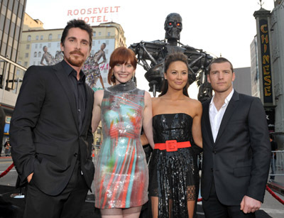 Christian Bale, Bryce Dallas Howard, Sam Worthington and Moon Bloodgood at event of Terminator Salvation (2009)