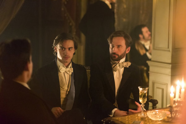 Still of Anthony Howell, Daniel Davenport and Lewis Rainer in Dracula (2013)