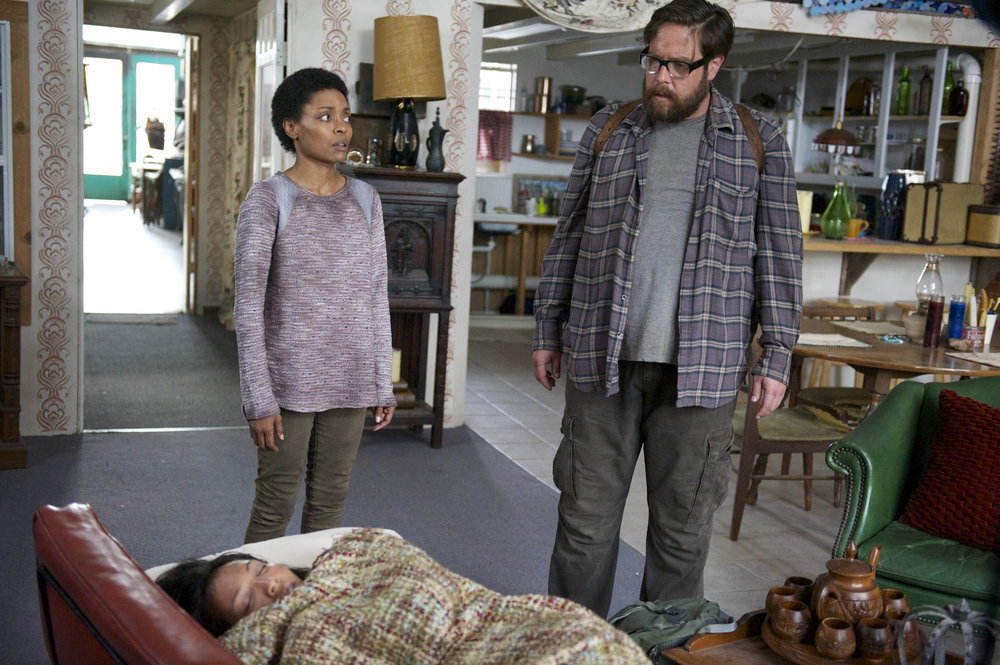 Still of Maria Howell, Zak Orth and Maureen Sebastian in Revolution (2012)