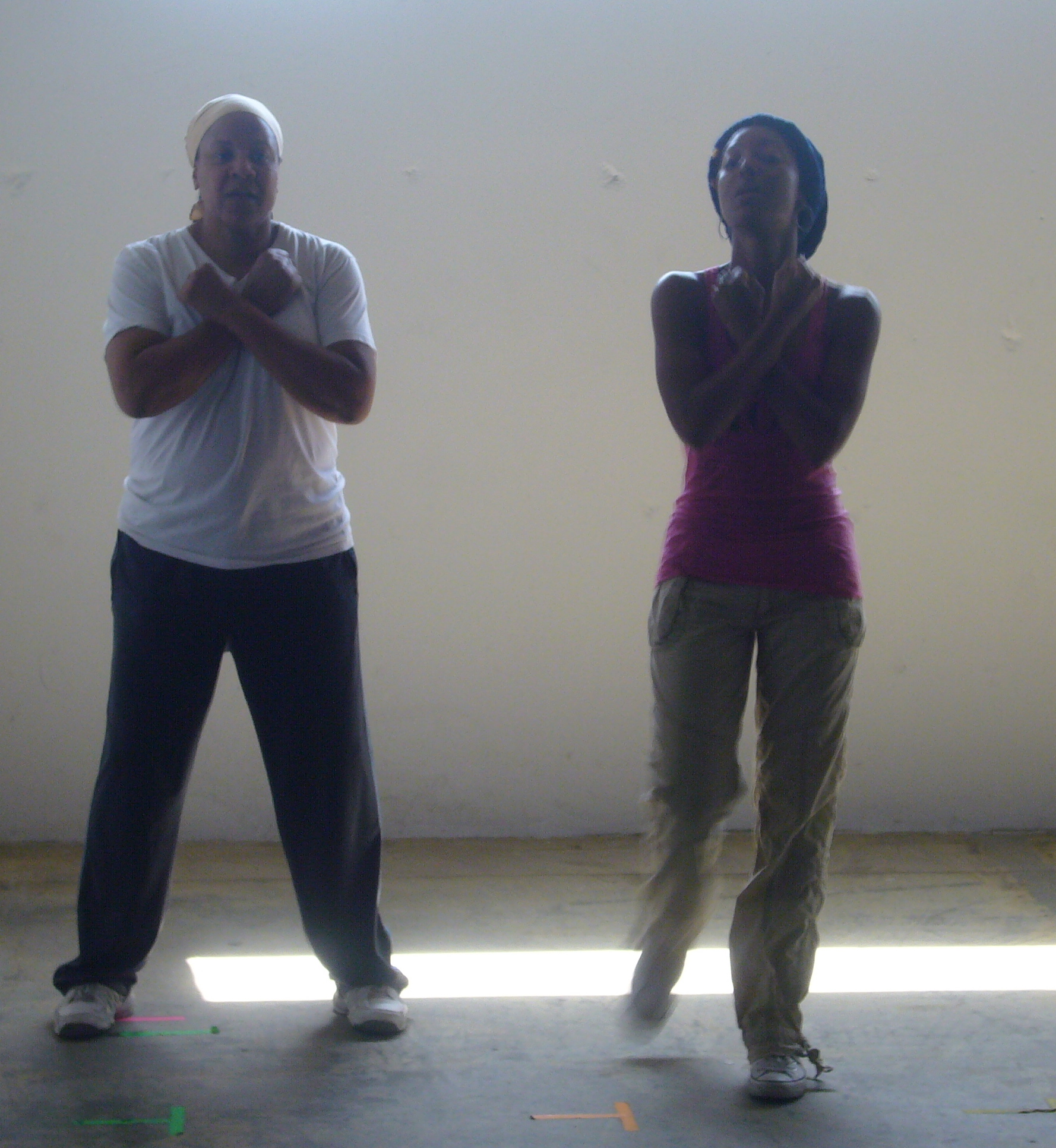 Del's CRAZY music video....Del Hunter-White rehearsing with Choreographer, Saudia Rashed.