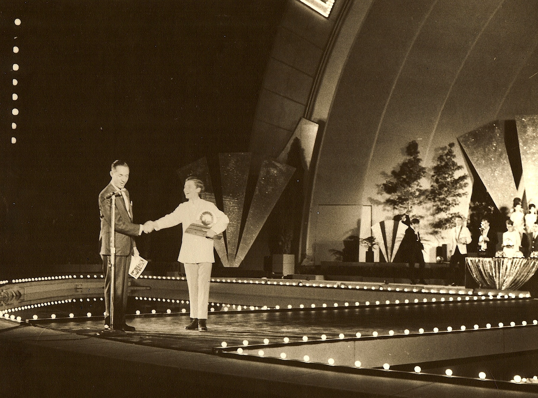 Craig accepting award at Hollywood Bowl