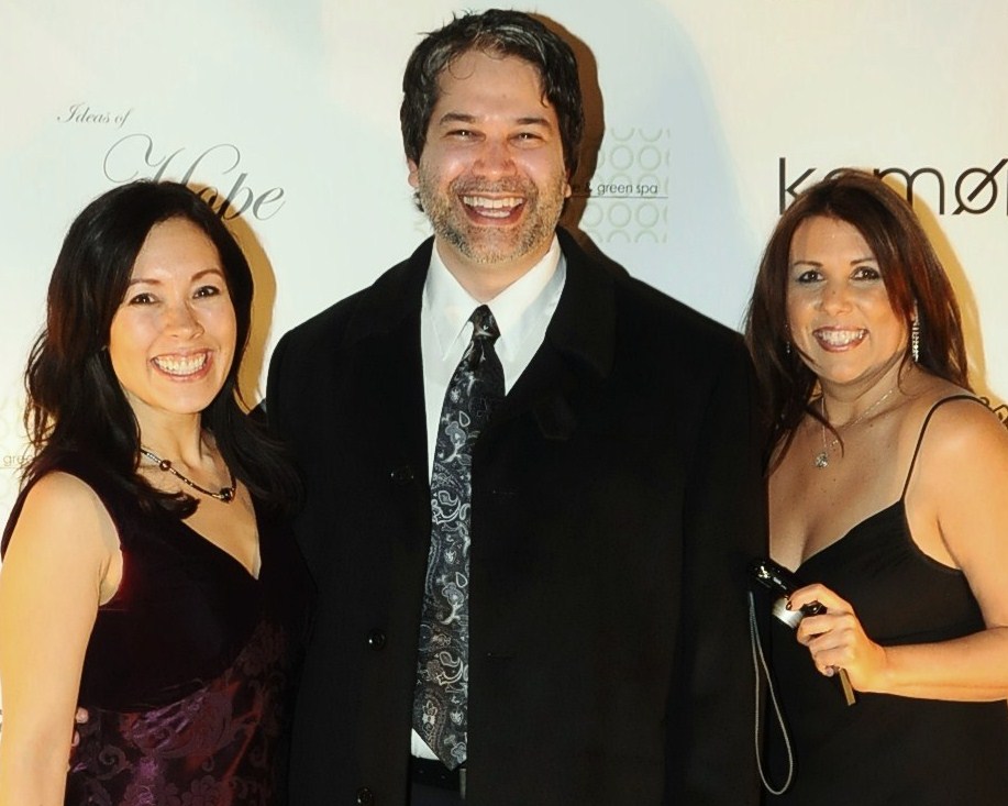 Grand opening of THE LOFT hair lounge and green spa (2008). Actors Beth Devakul and Joher Coleman, celebrity stylist Lynda Sudduth.