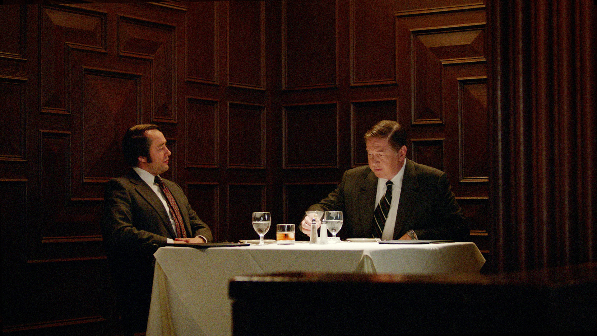 Still of Rich Hutchman and Vincent Kartheiser in MAD MEN. Reklamos vilkai (2007)