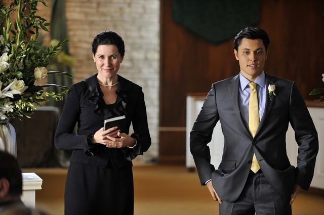 Still of Leslie Hyland and Blair Redford in The Lying Game (2011)