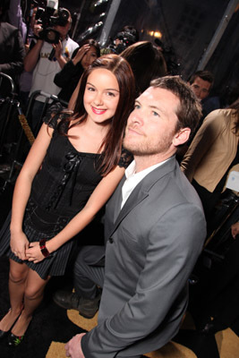 Sarah Hyland and Sam Worthington at event of Titanu susidurimas (2010)