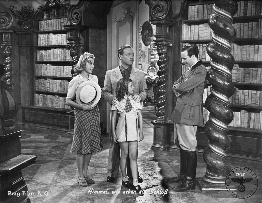 Still of Hans Brausewetter, Richard Häussler and Anny Ondra in Himmel, wir erben ein Schloß (1943)