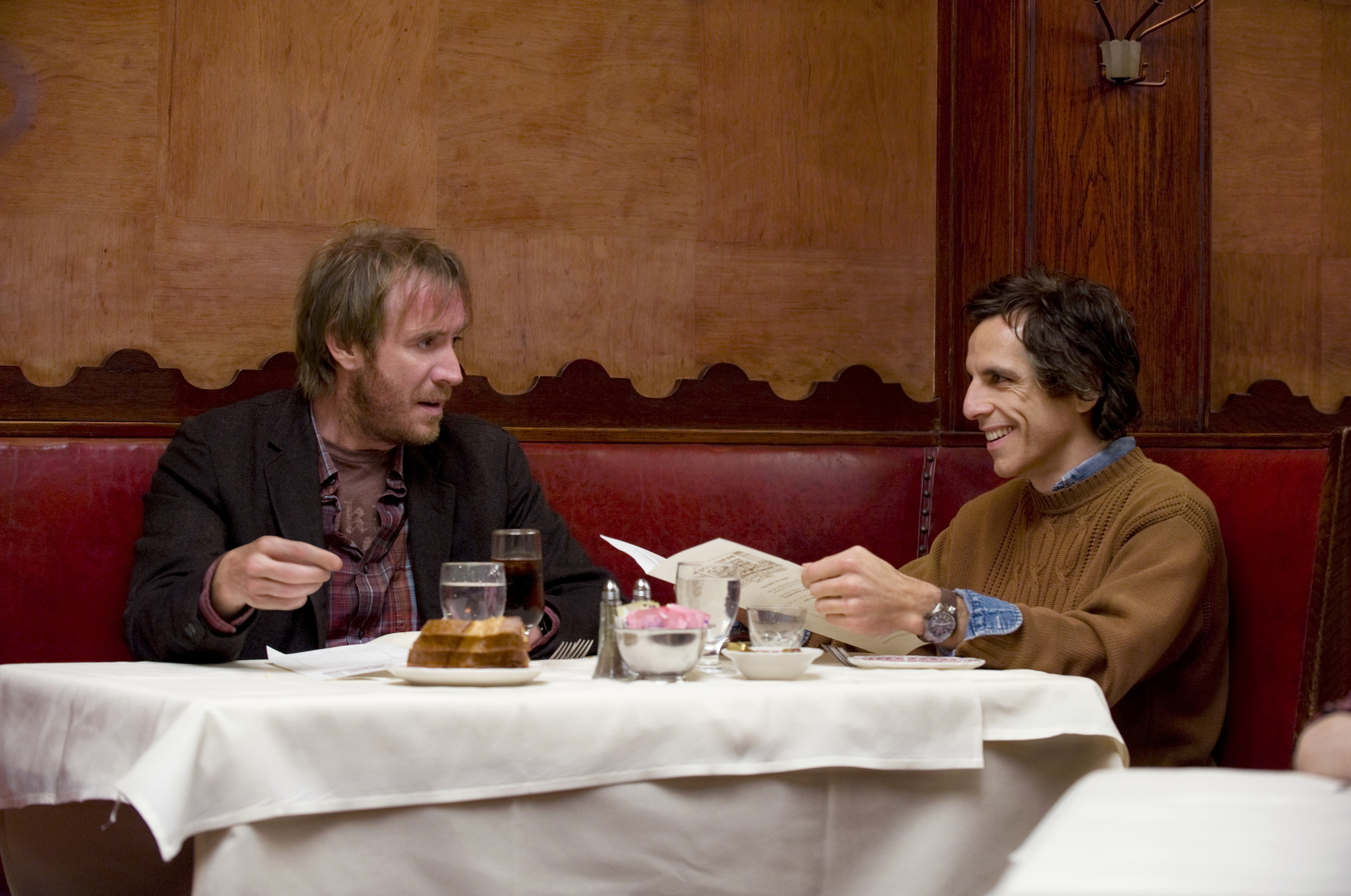 Still of Ben Stiller and Rhys Ifans in Greenberg (2010)