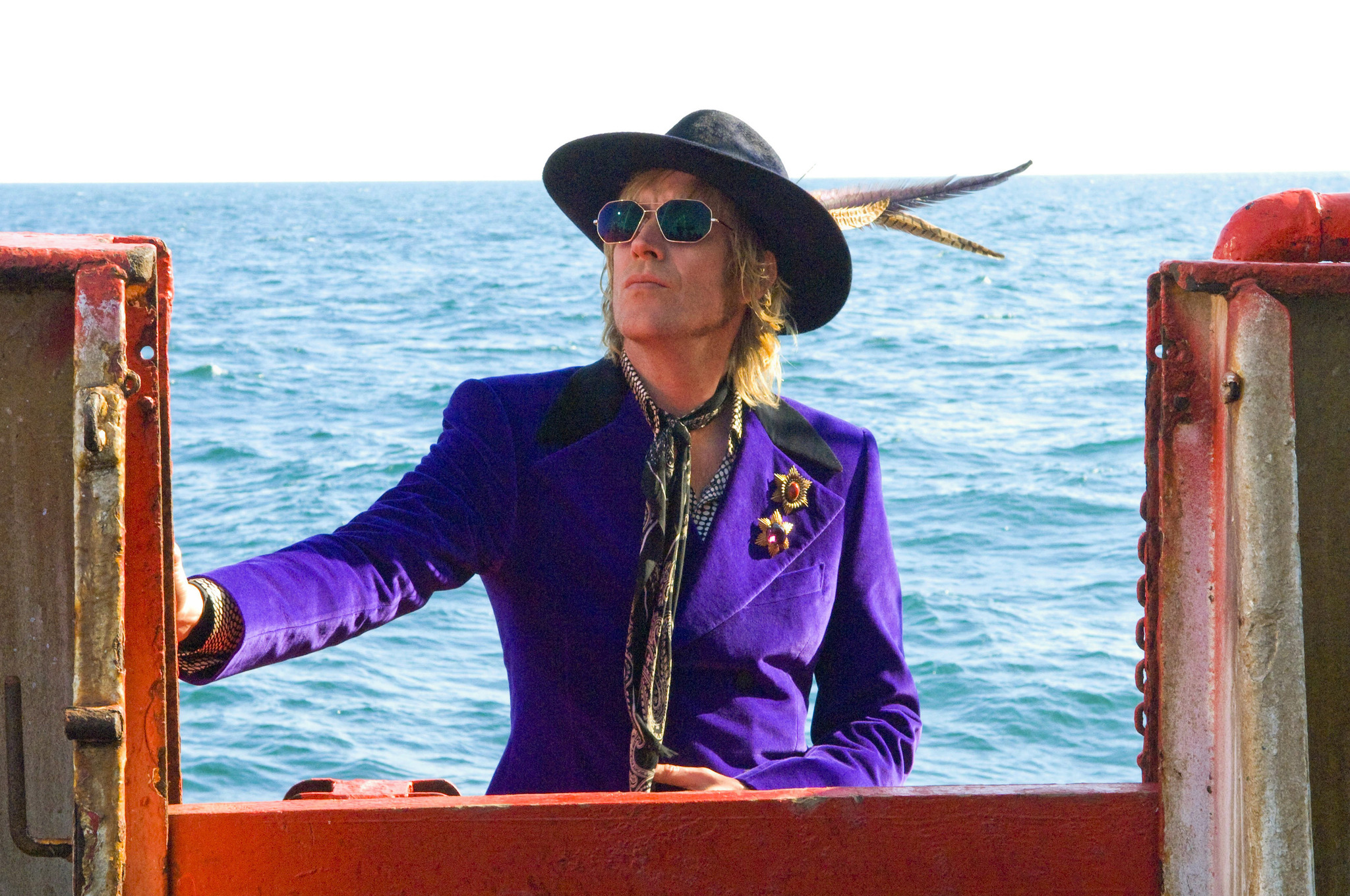 Rhys Ifans at event of The Boat That Rocked (2009)