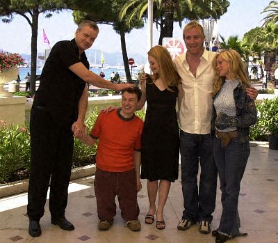 Patricia Arquette, Tim Robbins, Miranda Otto, Michel Gondry and Rhys Ifans at event of Human Nature (2001)