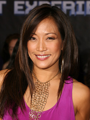 Carrie Ann Inaba at event of Jonas Brothers: koncertas trimateje erdveje (2009)