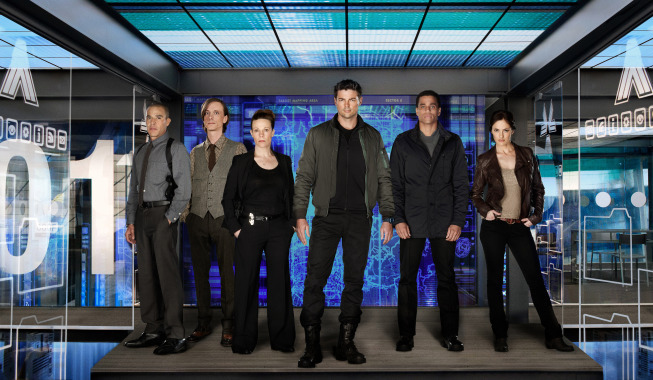 Still of Lili Taylor, Mackenzie Crook, Michael Irby, Karl Urban, Michael Ealy and Minka Kelly in Almost Human (2013)