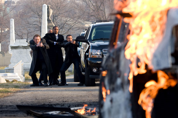 Still of Colm Meaney, Jamie Foxx, Michael Irby and Brian Distance in Law Abiding Citizen (2009)