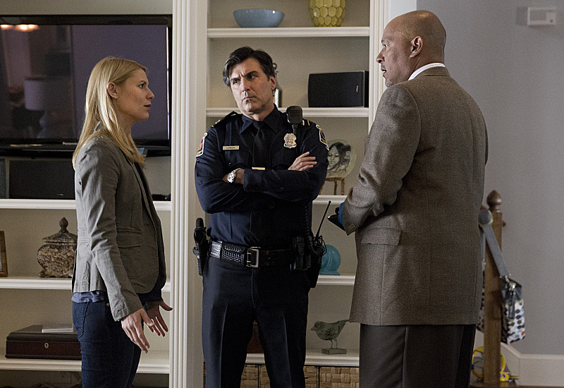 Still of Claire Danes, Vincent Irizarry and Clark Johnson in Tevyne: Gerontion (2013)