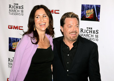 Minnie Driver and Eddie Izzard at event of The Riches (2007)