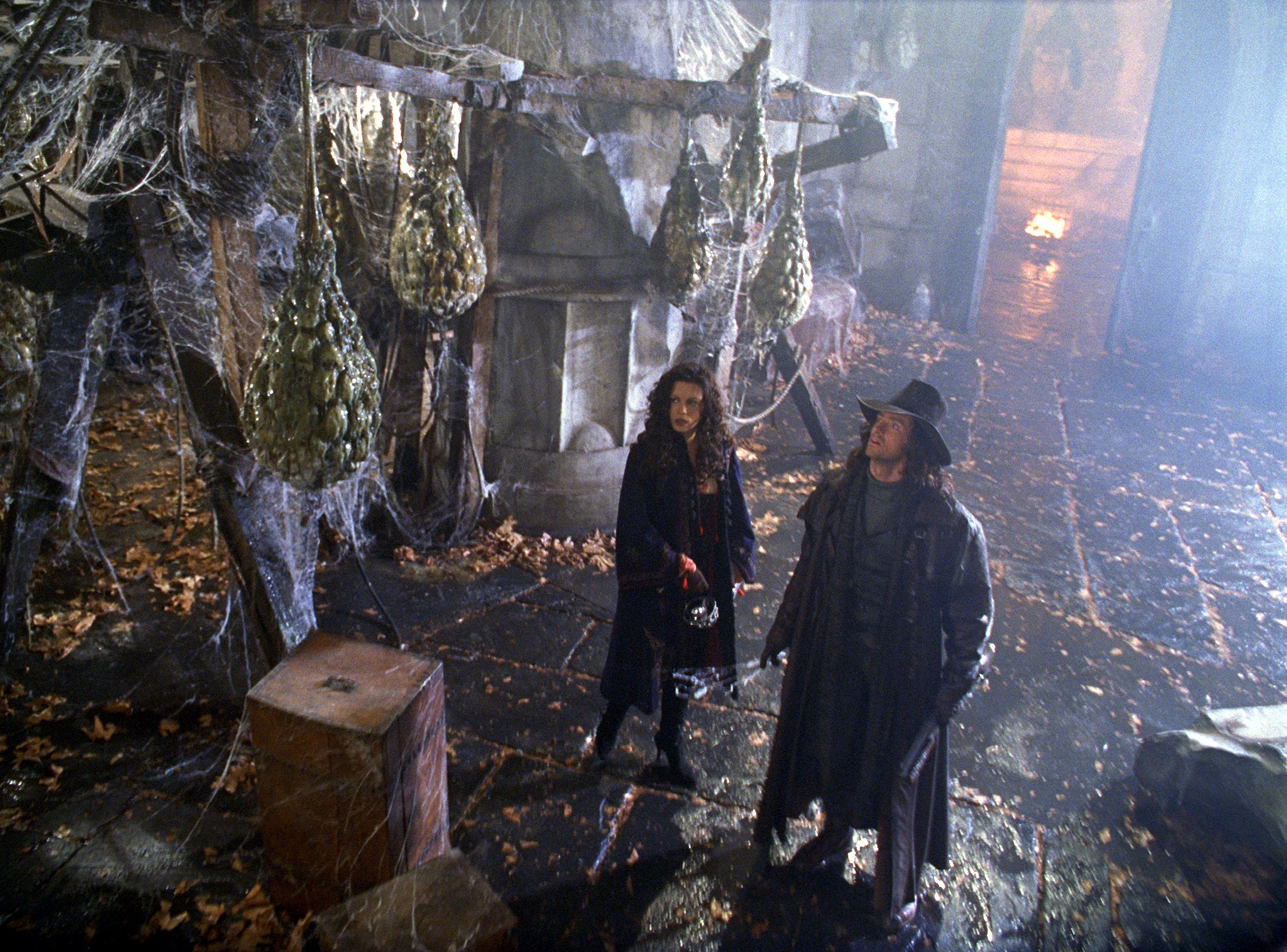 Still of Kate Beckinsale and Hugh Jackman in Van Helsing (2004)