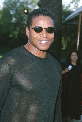 Jackie Jackson at event of Nutty Professor II: The Klumps (2000)
