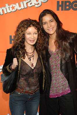 Jaid Barrymore and Patricia Velasquez at event of Entourage (2004)