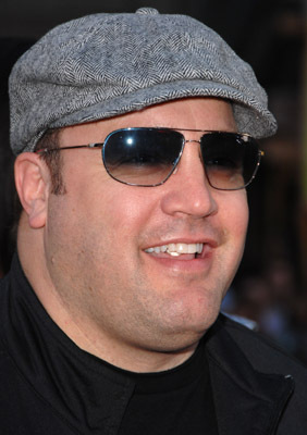 Kevin James at event of Hankokas (2008)