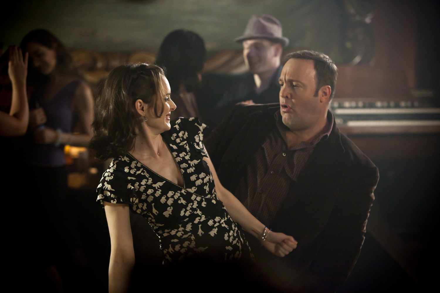 Still of Winona Ryder and Kevin James in Dilema (2011)