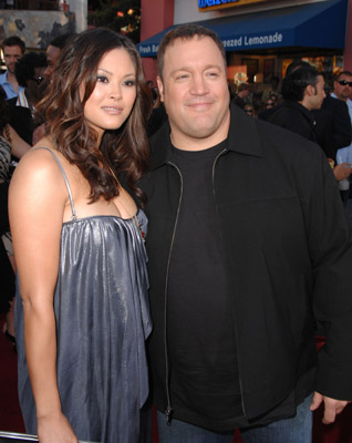 Kevin James at event of I Now Pronounce You Chuck & Larry (2007)